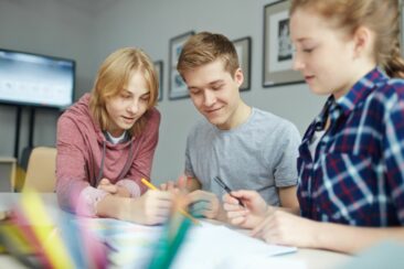 Mit Mut und Perspektive – die Reha-Erstausbildung “IngE” als Weg in ein neues Leben