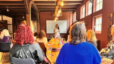 Von Standard zu Premium: Beate Glöser inspiriert beim ShInnovates Festival