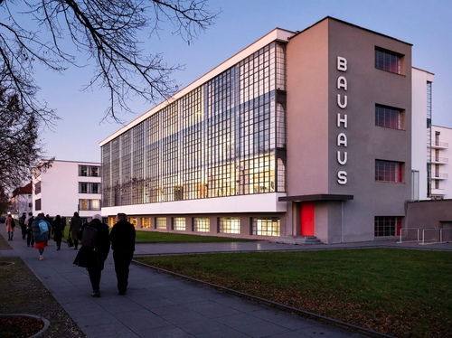 Bauhaus 2026: Neue Plattform für Kulturreisen & Architekturprogramme