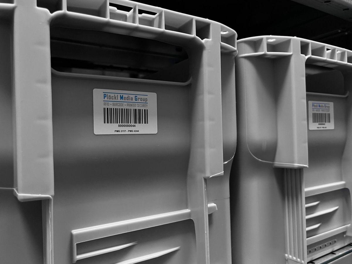 Bewährt in Praxis und Industrie: PMG OnMould Barcode-Label