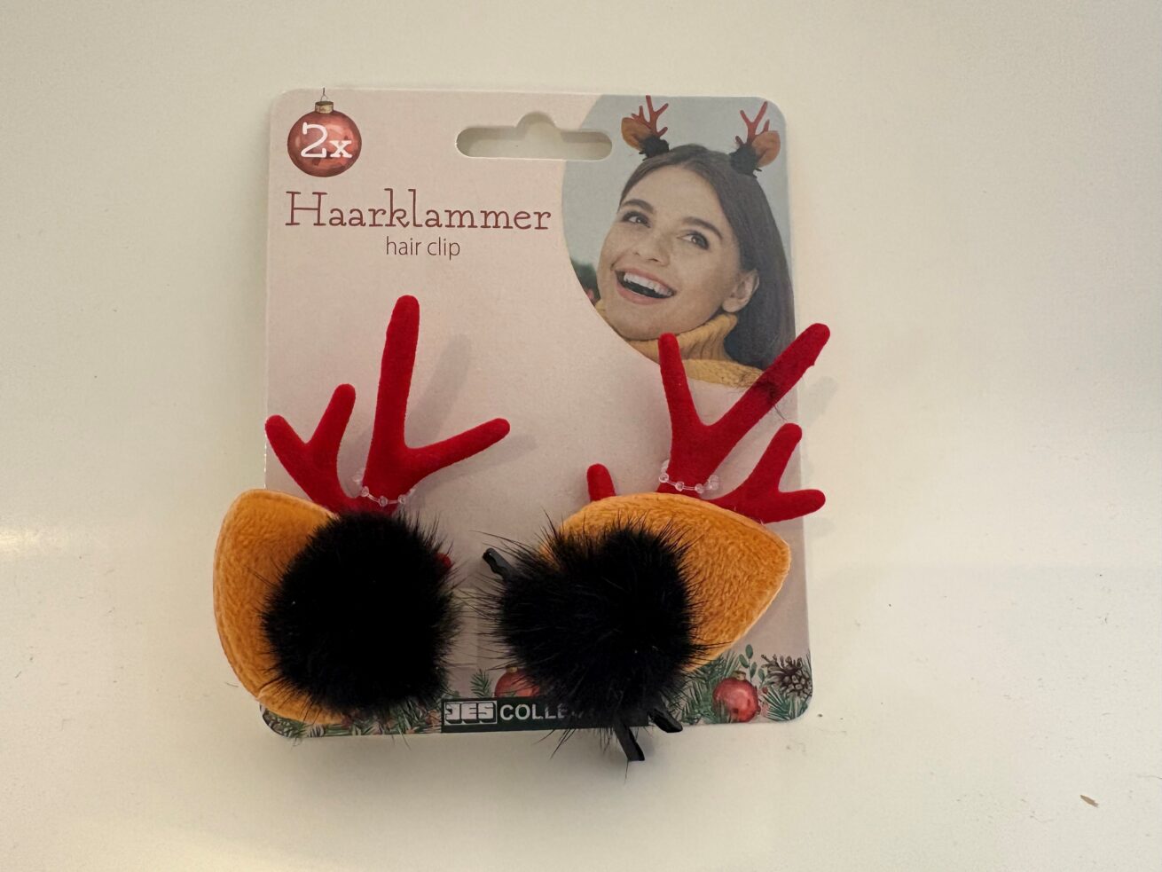 Echtpelz-Schock bei ALDI Süd: ANINOVA warnt vor Weihnachts-Haarclips aus China