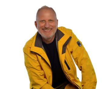 Ein neuer Lebenshelfer kümmert sich um ältere Menschen in Berlin: Frank Miaskowski bietet Senioren Hilfe im Alltag an