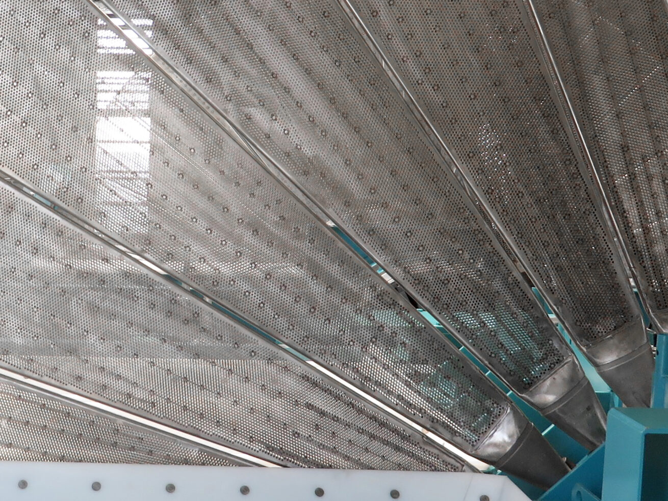 FEM + CFD-Simulation: Wenn es im Filter kracht