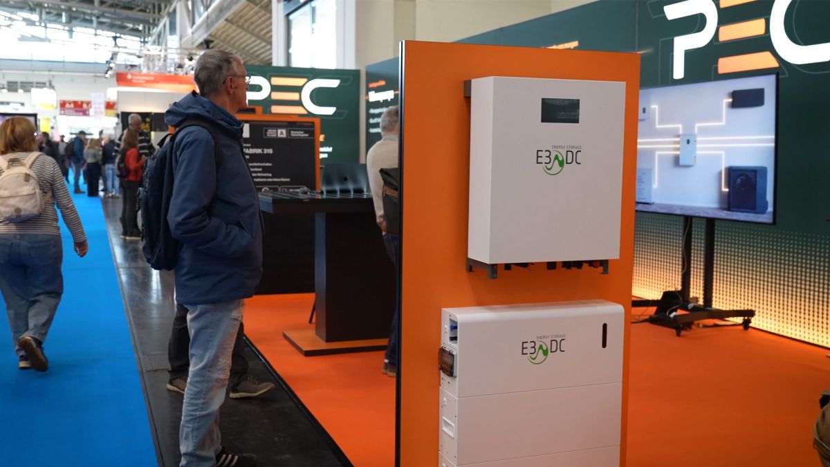 Heim und Handwerk 2025: Messe.TV berichtet über Solarenergie und Hausbau