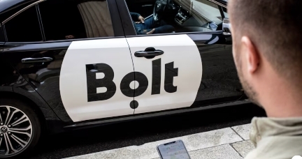 Junge Menschen in Deutschland streben nach Selbstständigkeit – Plattformarbeit gewinnt an Ansehen