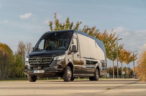 OsaBus investiert in neue Sprinter für Skitransfers