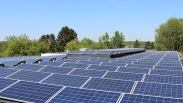 valuteo auf der Solar Solutions: Photovoltaik Investments