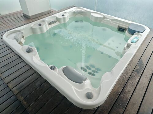 Whirlpool Wasserpflege: PH Wert bei Whirlpools