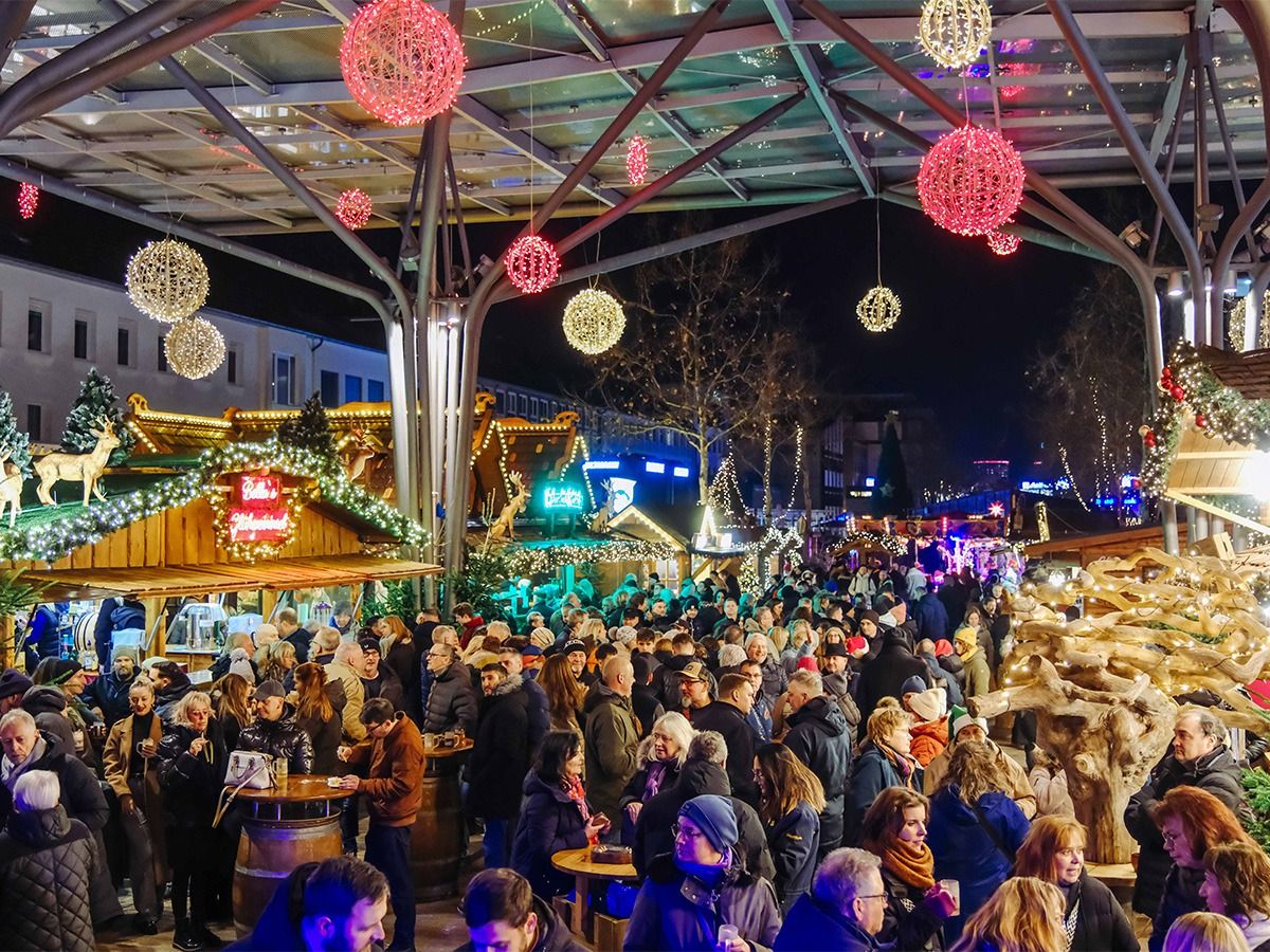 Wolfsburger Weihnachtsmarkt 2025 erfolgreich gestartet
