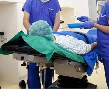 Häufige Fragen zu neuen Methoden und Behandlungs-Möglichkeiten bei einer Bandscheiben Operation