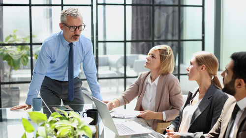 Interim Manager – Scheinselbstständigkeit ist Vorurteil