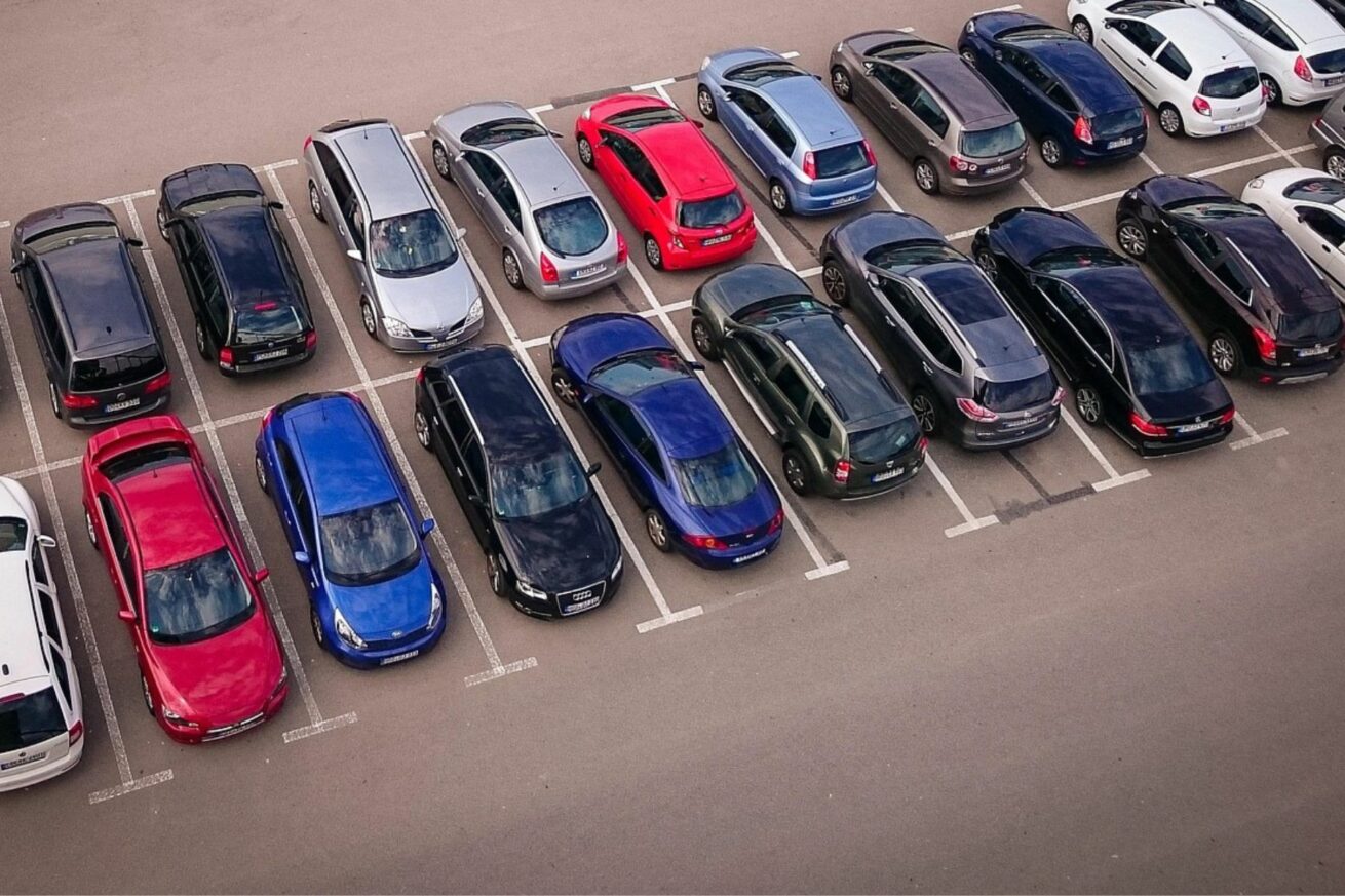 Keine öffentlichen Strafen – warum PARKcontrol24 für private Parkplätze besonders geeignet ist