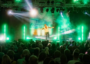 Warum Comedy als Geschenk immer beliebter wird – Ein Trend vom Niederrhein
