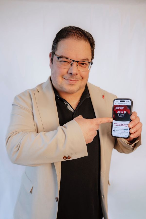 Wie bekommt man einen Elefanten durch eine normale Tür?