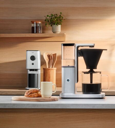 Wilfa präsentiert neben Filterkaffeemaschine auch neue Kaffeemühle der Zense Alux Serie