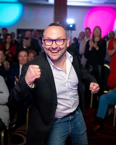 Christian Matern begeistert beim Internationalen Speaker Slam