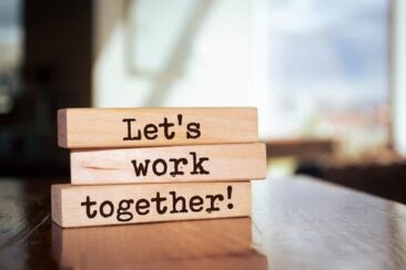 Gemeinsam stark im Arbeitsalltag: yayworks unterstützt Teams dabei, Kommunikation und Zusammenarbeit nachhaltig zu verbessern    Gemeinsam stark