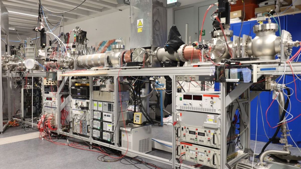 Ionenquelle von DREEBIT ermöglicht präzise Untersuchung des Kohlenstoffkerns