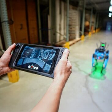 Otto Group realisiert intelligente KI-gestützte Roboterkoordination mit einem Digital Twin von Roboverse Reply