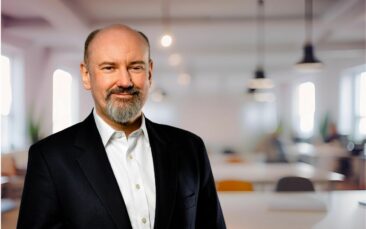 carmasec: Gründer Carsten Marmulla übergibt operative Führung an Jan Sudmeyer und Timm Börgers
