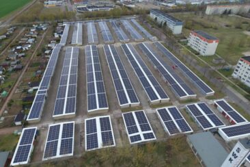 Solarstrom vom Garagendach – Zwei Solarkraftwerke in Köthen setzen neue Maßstäbe