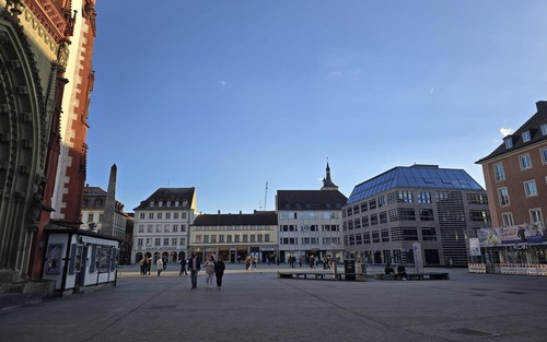 Marktplatz Würzburg – Stadtrat 2026 begrünung Idee Geli