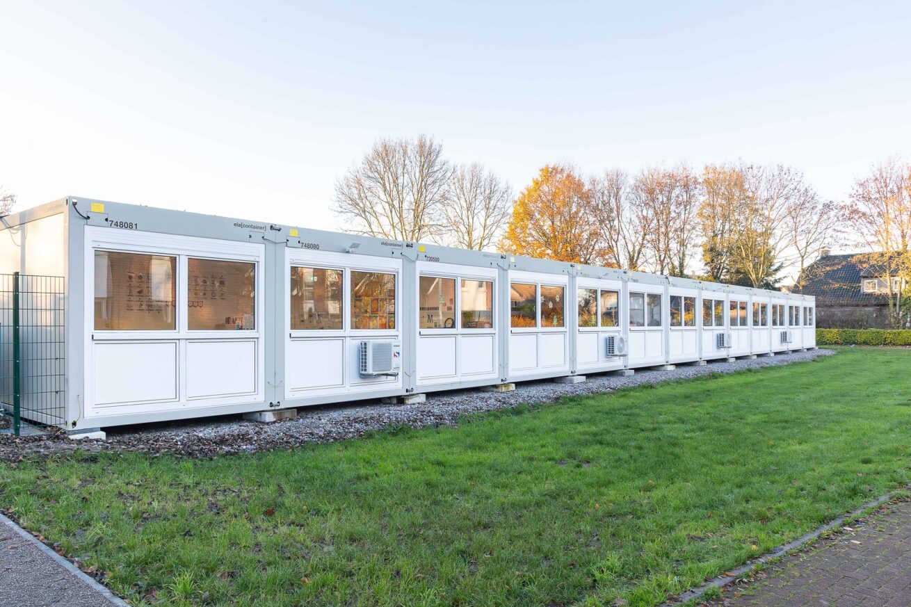 Schulgebäude aus ELA Containern