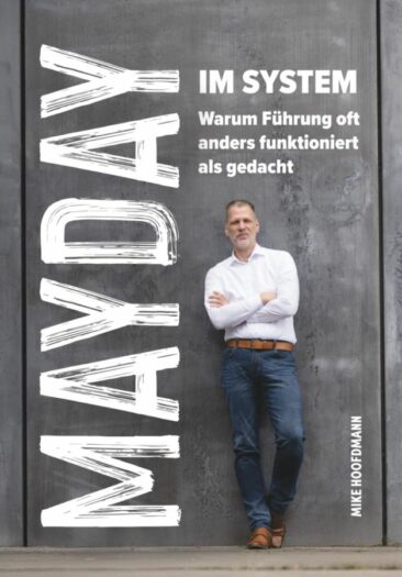 Vom Cockpit in den Vorstand: Wie ein ehemaliger Marinepilot und Airbus-Manager Führung neu erklärt.