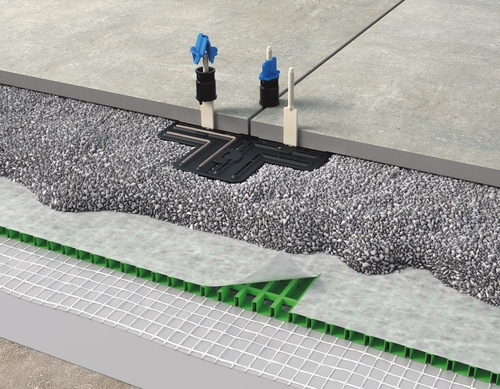 Damit Terrassenplatten nicht auf Wanderschaft gehen