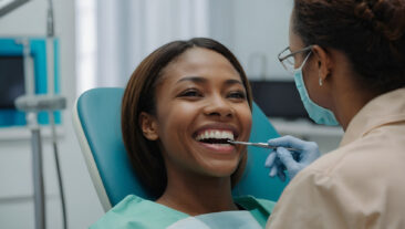 Die Mundgesundheit hat viel größeren Einfluss auf das Wohlbefinden als viele denken