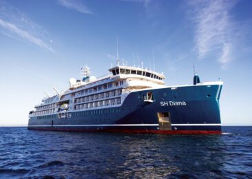 Expeditions-Kreuzfahrt: 5-Sterne-Schiff »SH Diana« nimmt Kurs auf die westafrikanische Küste