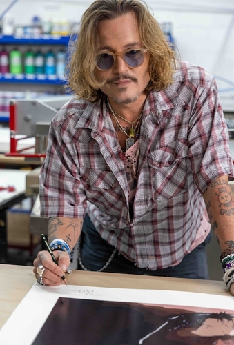 INTRODUCING JOHNNY DEPP