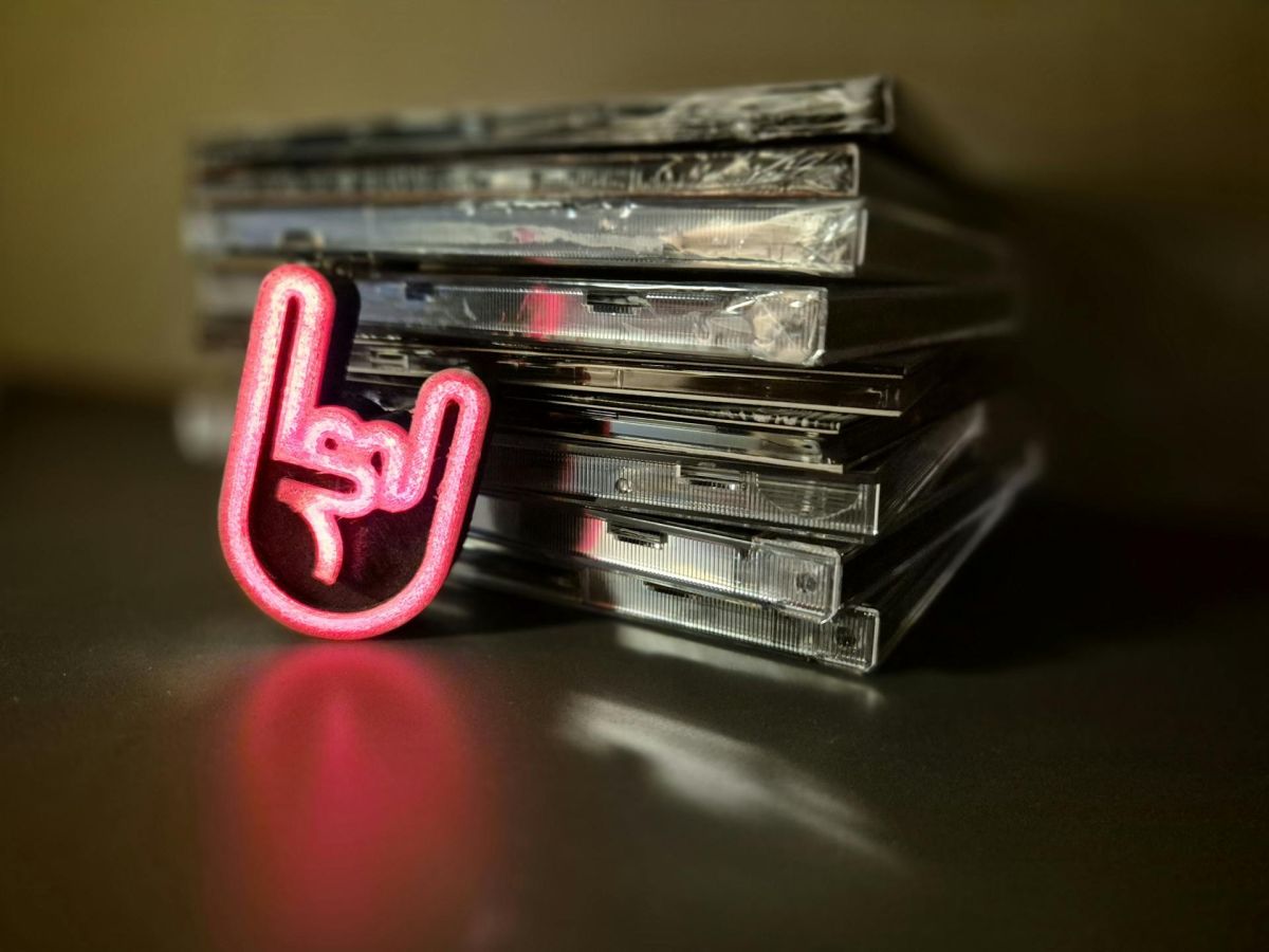 Vom Stream ins Regal: Wie das ikonische Quadrat die Musik wieder anfassbar macht