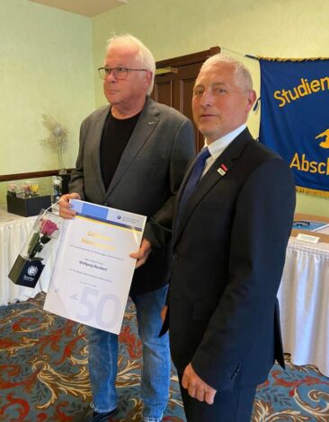 50 Jahre Meisterhaftigkeit: Goldener Meisterbrief für Wolfgang Rieckhof