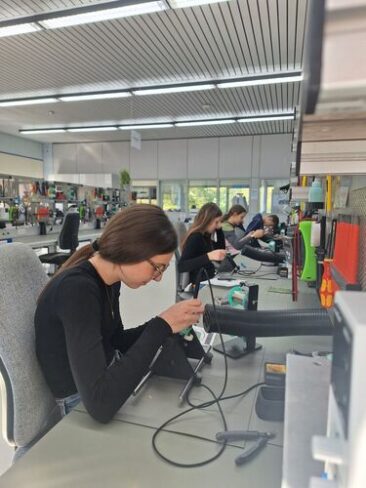 Elektronikspezialist TQ begeistert Schülerinnen beim Girls` Day 2026
