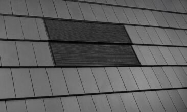 Neues Indach-PV-System für den Glattziegel Level RS