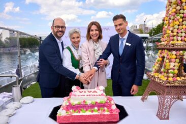 VIVA Cruises tauft erstes Schiff der neuen Produktlinie VIVA Boutique