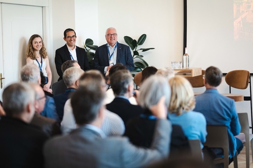 DIHK zu Besuch bei Kustermann: