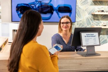 Kassensystem finanzieren: Wann sich Miete oder Kauf wirklich lohnt