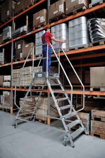 KRAUSE-Steigtechnik für Lager und Logistik
