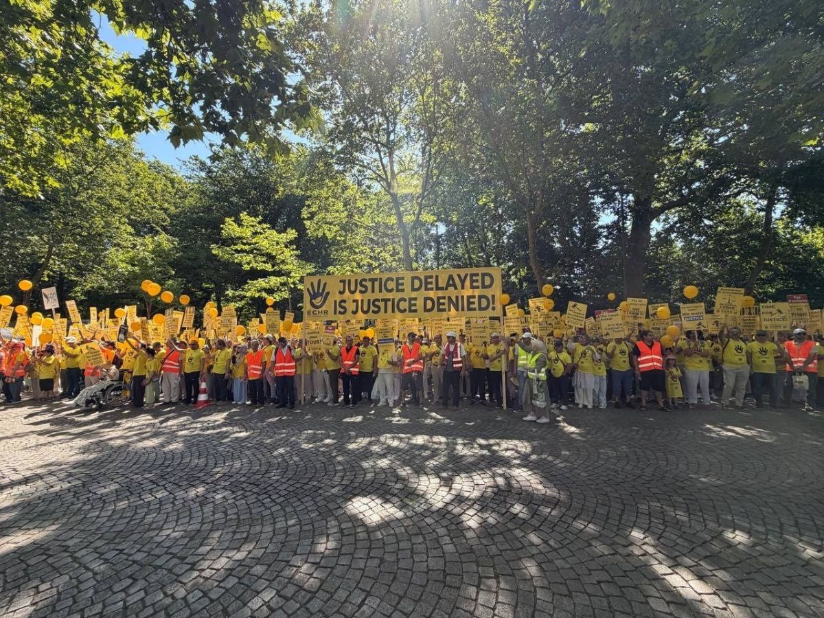 Türkei-Protest in Straßburg: Tausende fordern Rechtsstaatlichkeit und Gerechtigkeit