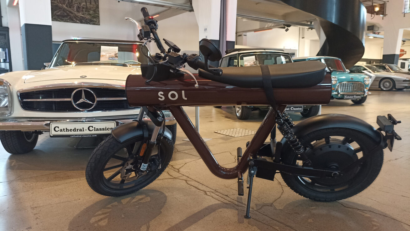 Elektro-Roller Pocket Rocket von SOL Motors neu bei ONKEL DRE im LENKWERK Bielefeld