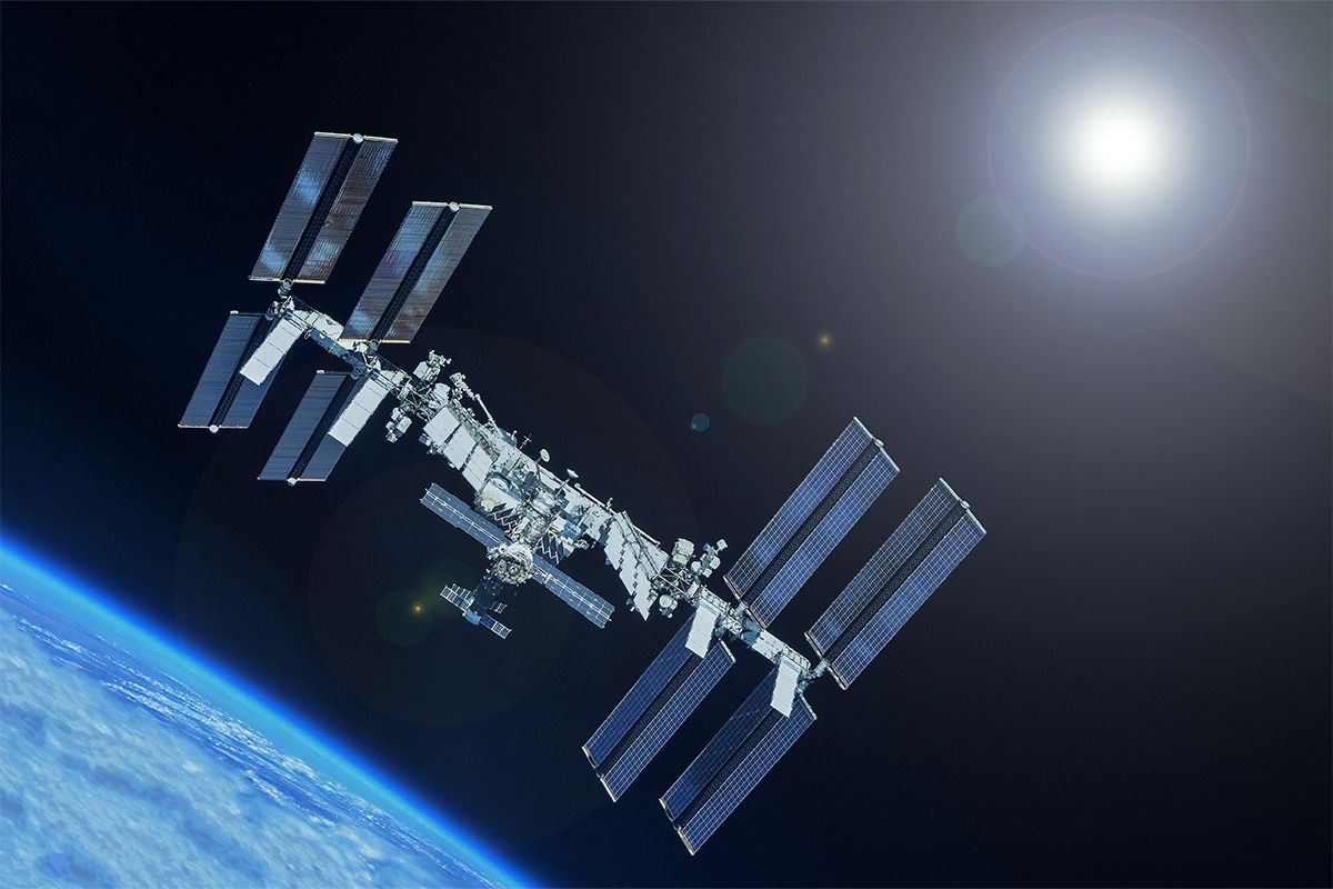 Experimente im Nichts: Wie Vakuumtechnologie die Weltraumforschung vorantreibt