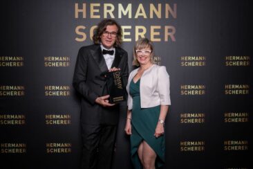 Kölner Juristin gewinnt Excellence Award mit Vortrag über transgenerationale Traumata