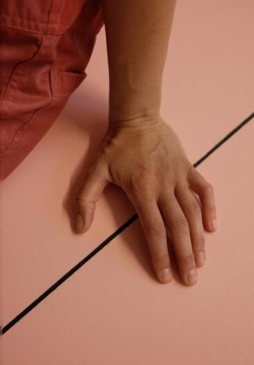 Lisa Marie Steude „In Touch“  Einzelausstellung auf Burg Klempenow