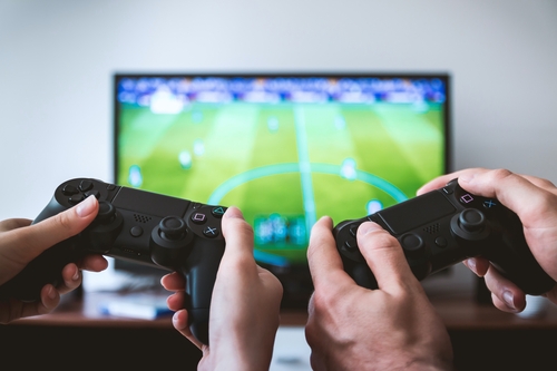 Spandau Arcaden laden zum „eSports Football Cup“