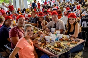 Weinverkostung im Zoo, Dinner unterm Sternenhimmel und Crab Feast: Maryland begeistert mit kulinarischen Events im Sommer