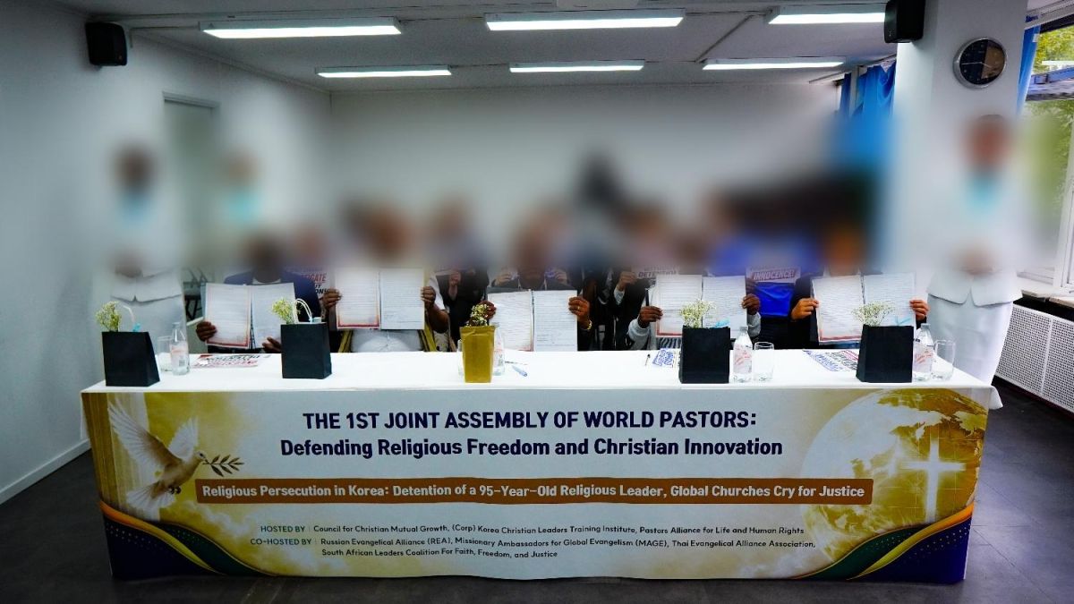 Die 1. gemeinsame Versammlung der weltweiten Pastoren zur Verteidigung der Religionsfreiheit und christlicher Innovation