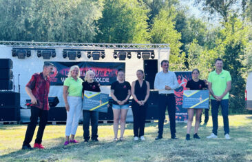 easyLEARN vergibt Bildungsstipendien beim Sommerfest des Tanzvereins Firefoxx in Köthen