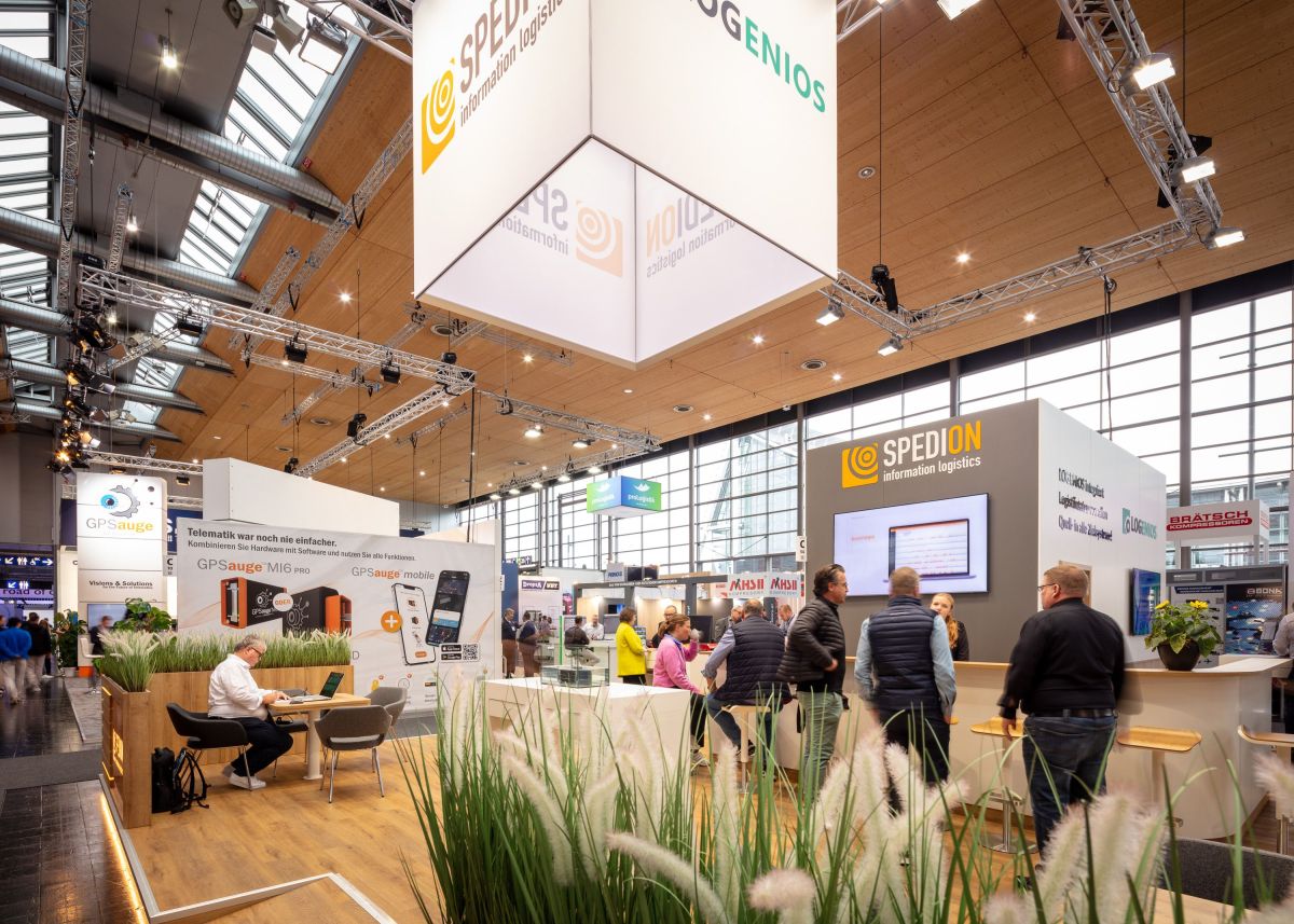 IAA Transportation in Hannover: SPEDION stellt Telematikbox für leichte Nutzfahrzeuge vor